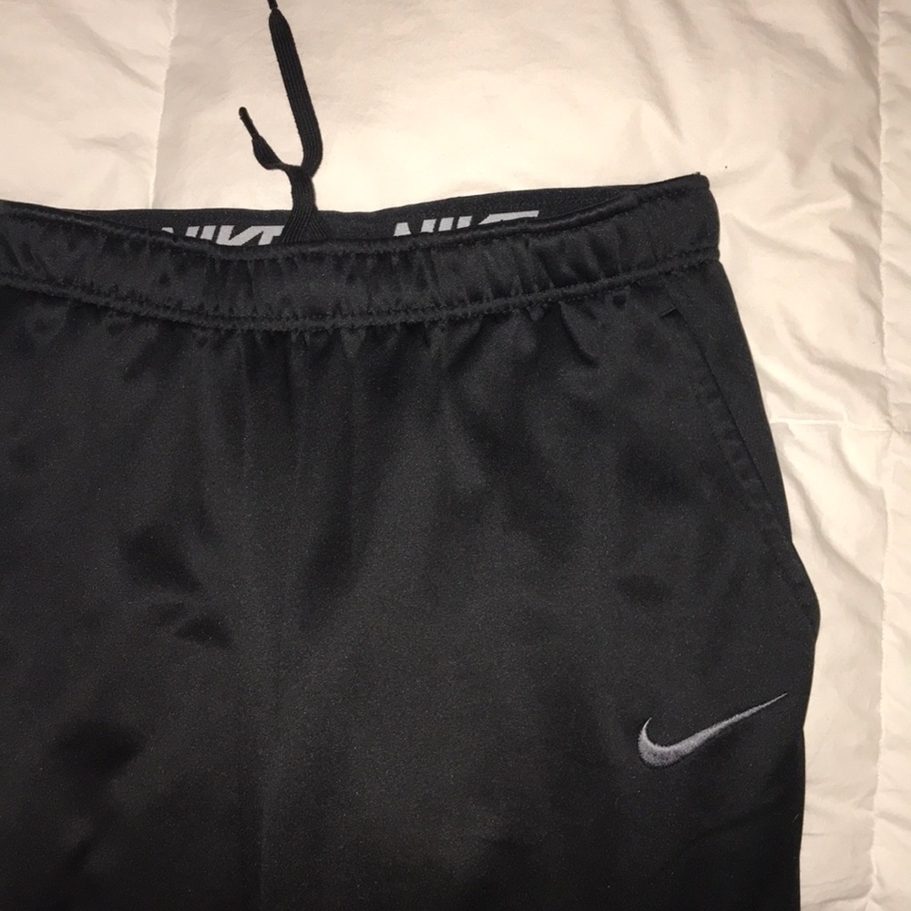 Black Nike sweats
